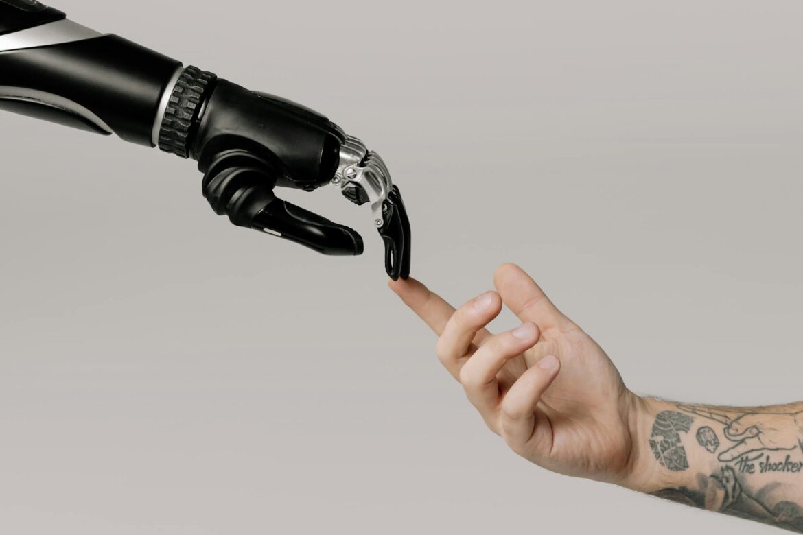 AI in 2026: The Next Leap in Human-Machine Collaboration